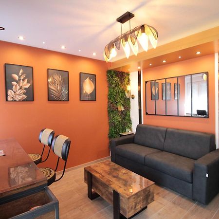Luxury Studio, Rez De Chaussee, Parking Prive Video Surveillance, Canape Haute Qualite Convertible Couchage 2 Personnes, Centre Ville Proche, Restaurant, Boulangerie 2 Minutes A Pied, Terrasse - 800Metre Carre De Terrain - Gere Par Presta-Zen'Service ヴェルダン・シュル・ムーズ エクステリア 写真